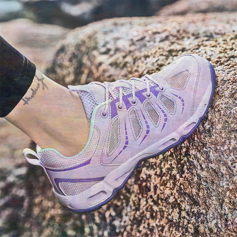 Sumer Round Tip Silver Sneaker - огляд і ціна Outdoor Camping Brand